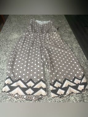 New York & Co sleeveless geometric wide leg jumpsuit new women’s large